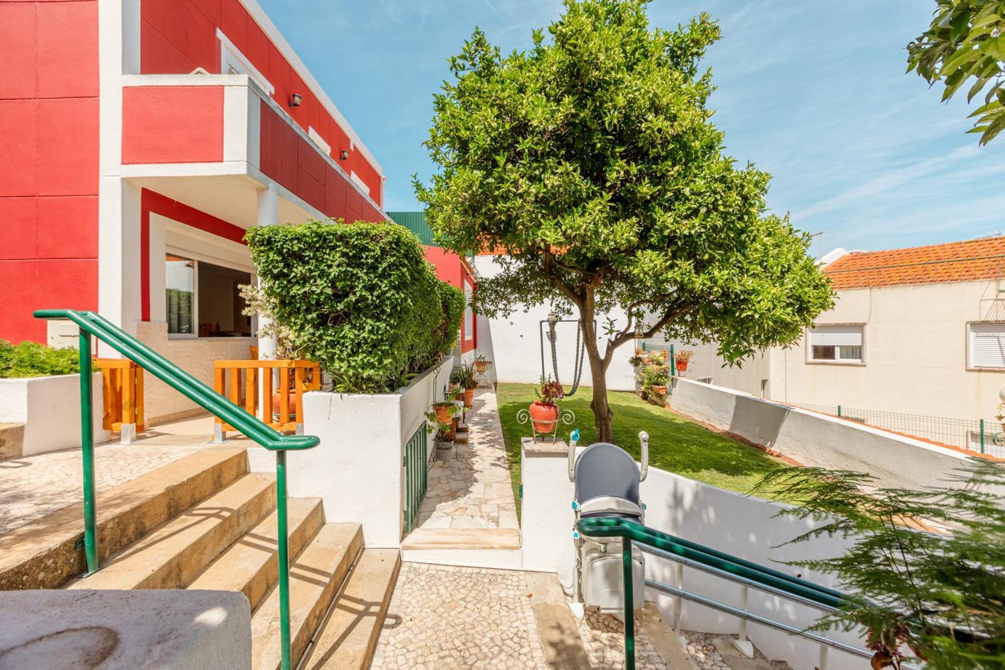 Alges Village Casa 4 By Lisbon-Coast Vacation Buitenkant foto